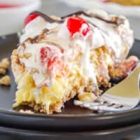 Banana Split Pie feature
