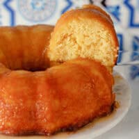 Pineapple Bundt Cake feature