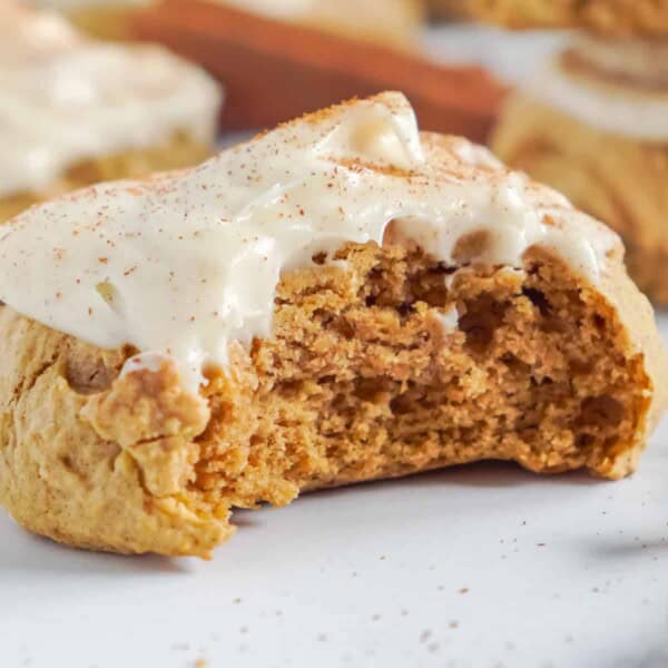 3 ingredient Pumpkin Cookies with Cake Mix feature