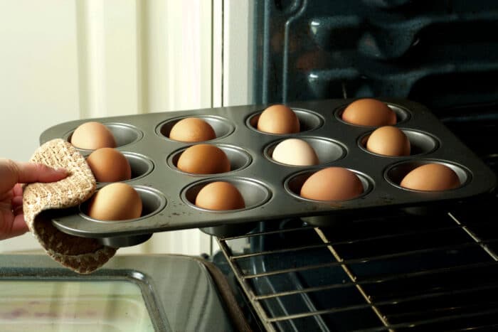 How to Cook Eggs in the Oven