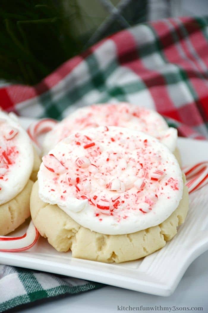 A close up of the candy cane cookies.