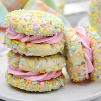 Easter Whoopie Pies feature