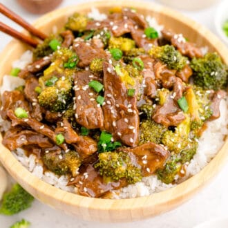 Instant Pot Beef and Broccoli feature