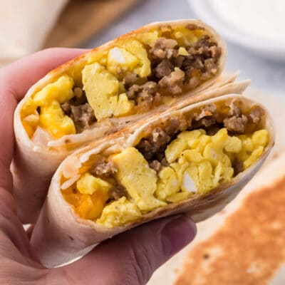 Breakfast Burritos {Freezer Friendly} - Julie's Eats & Treats ®