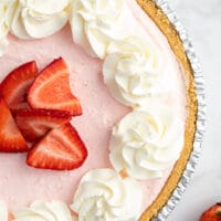 Frozen Strawberry Daiquiri Pie (No-Bake)