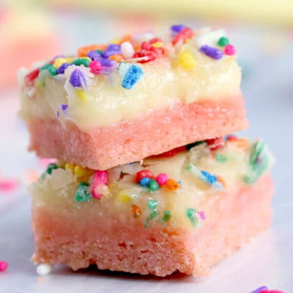 Ooey Gooey Bars Feature