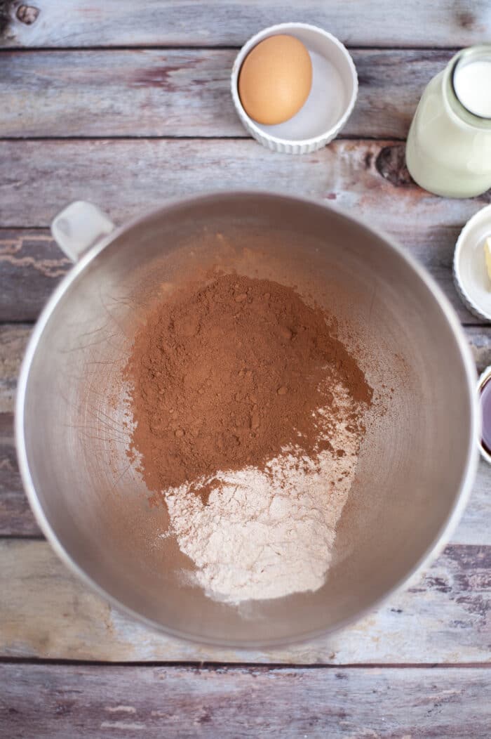 Adding the cocoa powder.
