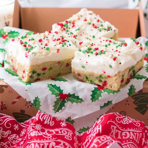 Christmas Sugar Cookie Bars Feature