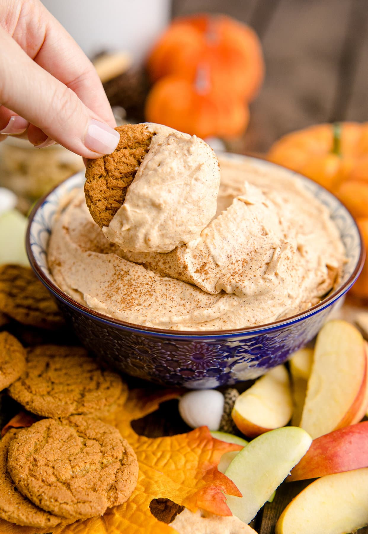 Pumpkin Fluff Dip with apples on the side.