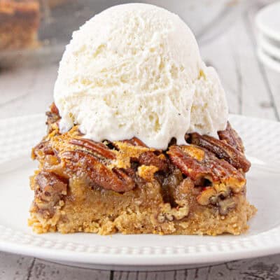 Pecan Pie Bars feature