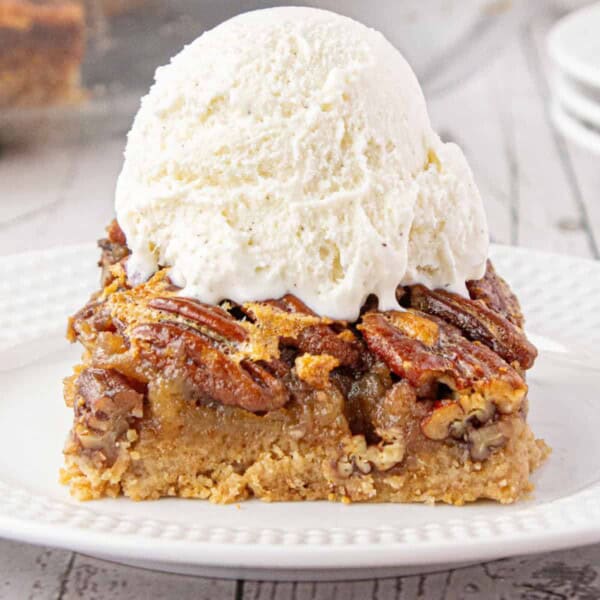 Pecan Pie Bars feature