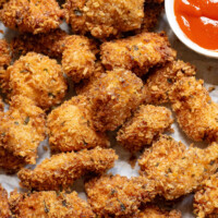 Close-up of fried chicken chunks