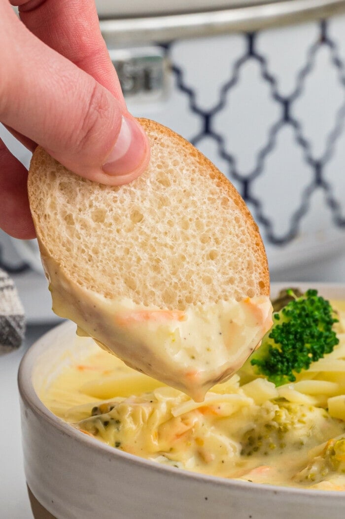 bread dipped in slow cooker broccoli soup
