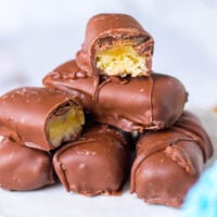 Homemade Twix Bars feature