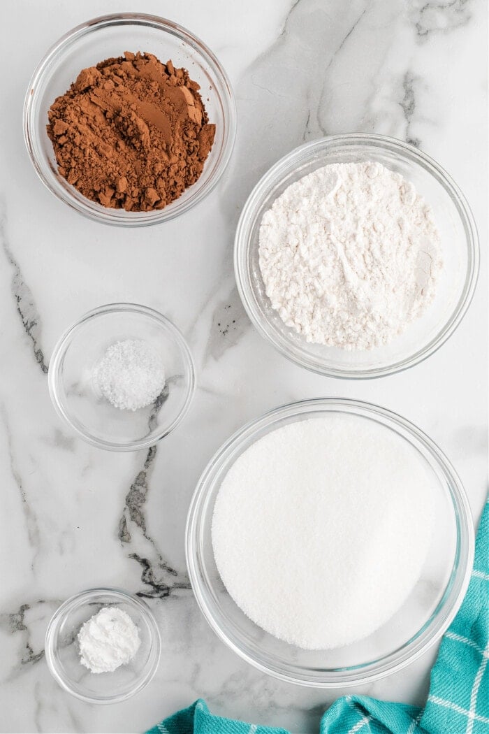 ingredients to make homemade brownie mix