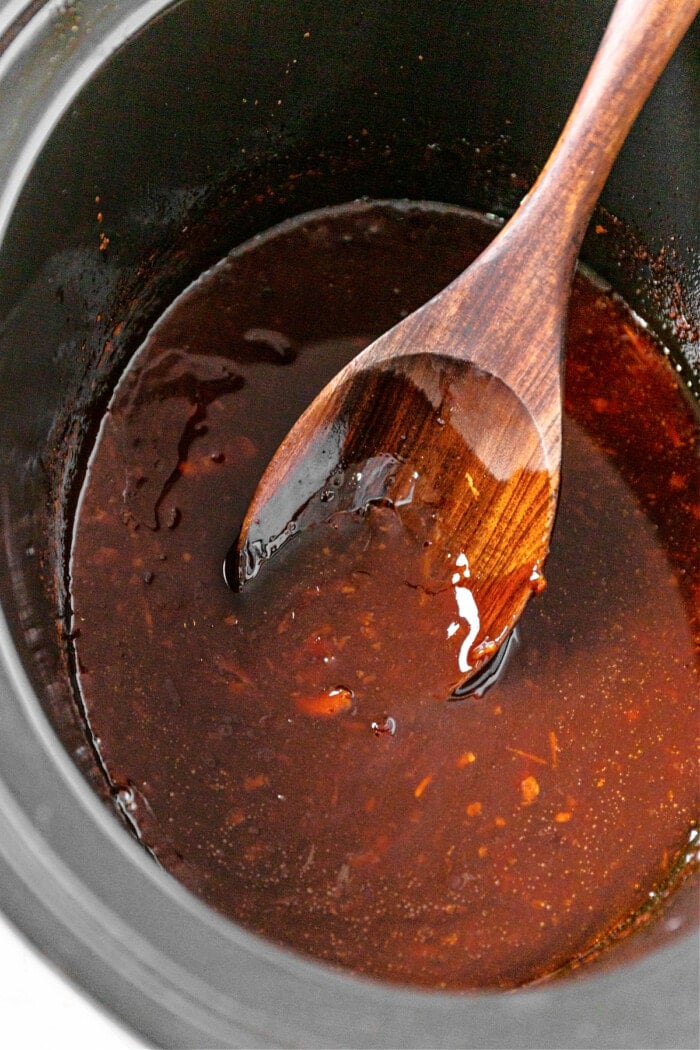 sauce in the slow cooker