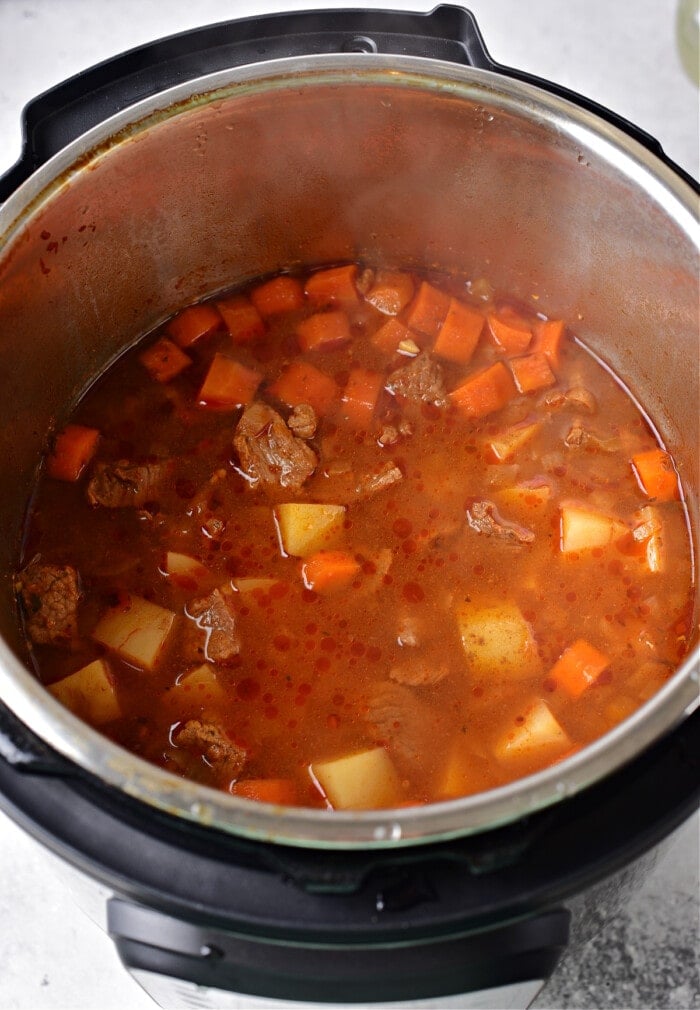 beef stew cooked in instant pot