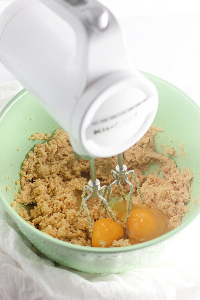 mixing sugars and eggs