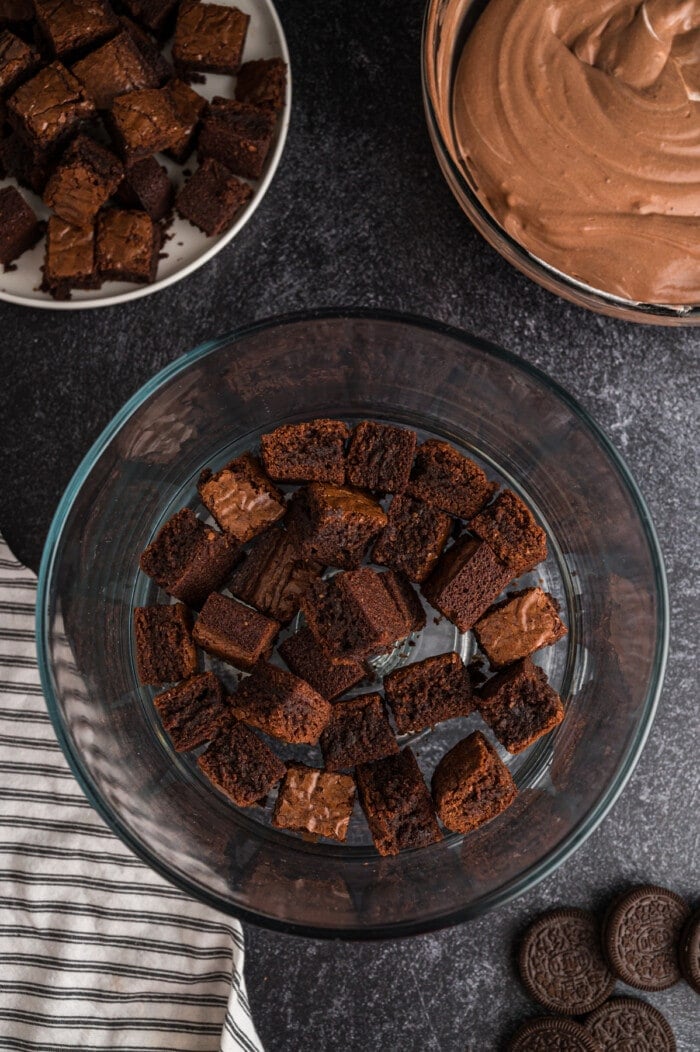 cut brownies in glass container