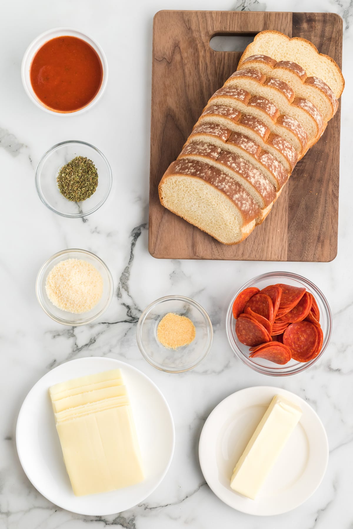 ingredients needed to make pizza grilled cheese