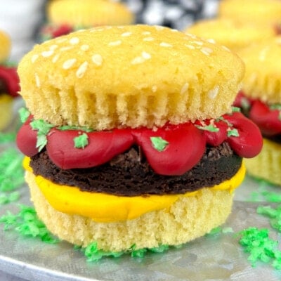 Hamburger Cupcakes Feature