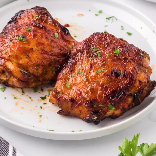 Air Fryer BBQ Chicken Thighs feature
