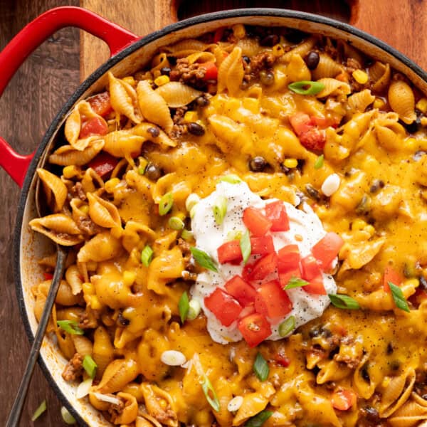 Cheesy Taco Pasta feature