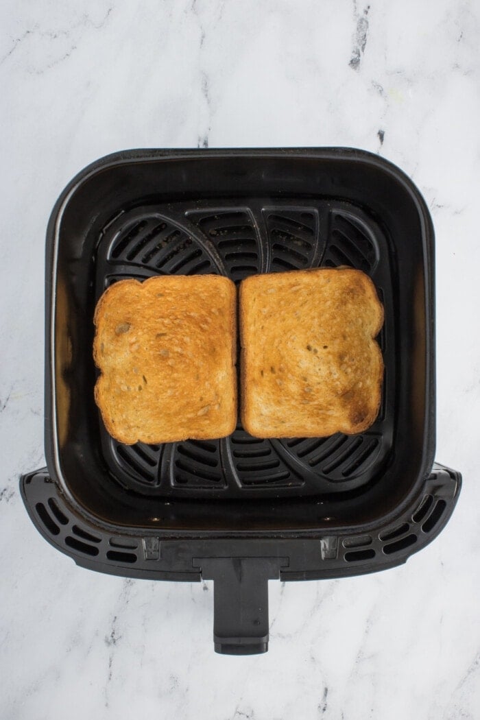 grilled cheese cooked in air fryer