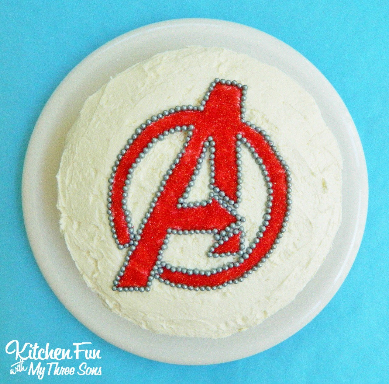 Pirikos, Cake Design's Photos - Pirikos, Cake Design | Marvel cake, Avenger  cake, Avengers birthday cakes