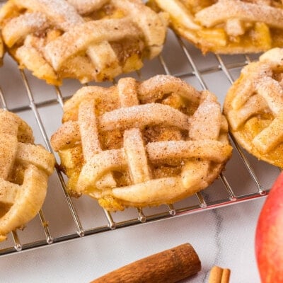 Apple Pie Cookies feature