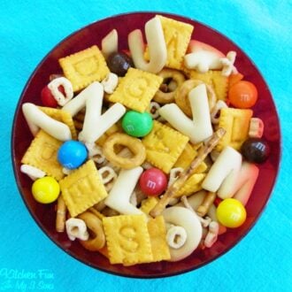 back to school snack mix