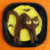 spooky cat pancake and egg breakfast