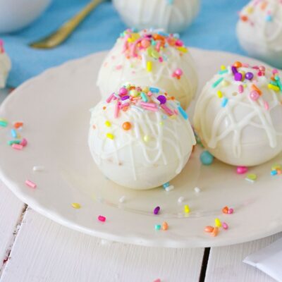 sugar cookie hot cocoa bombs