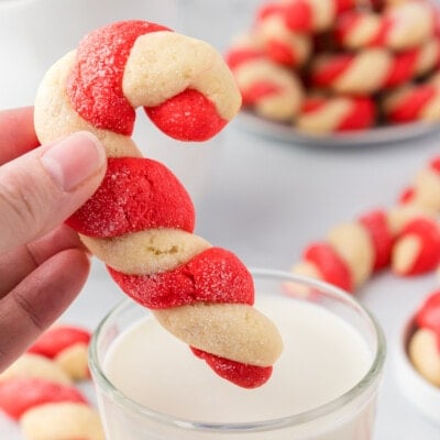 Candy Cane Cookies feature