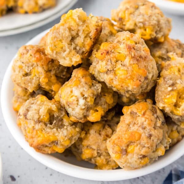 Cheddar Bay Sausage Balls feature