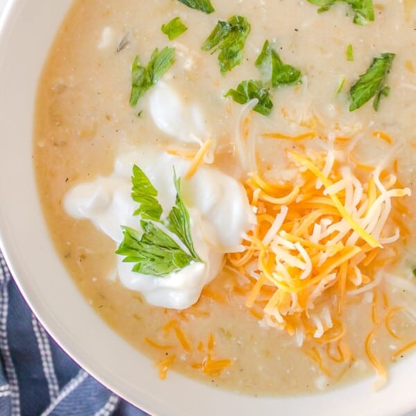 Green Chicken Enchilada Soup feature