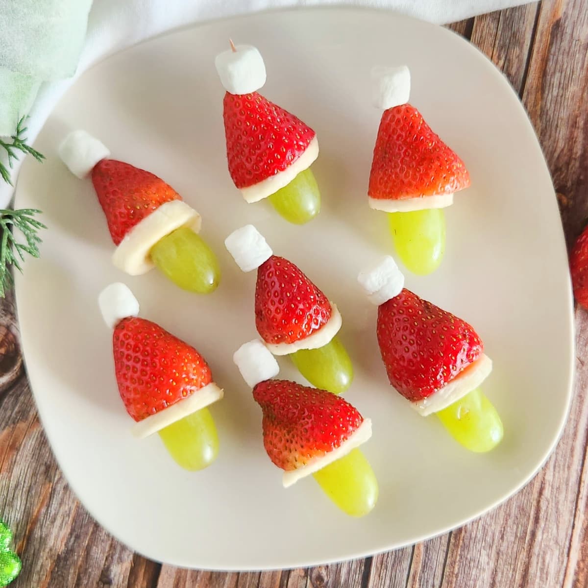 Grinch Fruit Kabobs feature