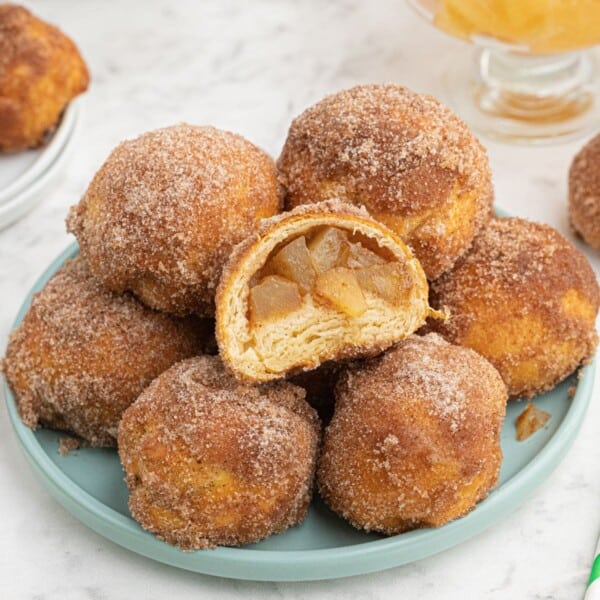 apple pie bombs on plate