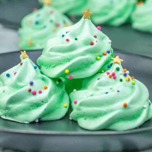 Meringue Christmas Trees feature