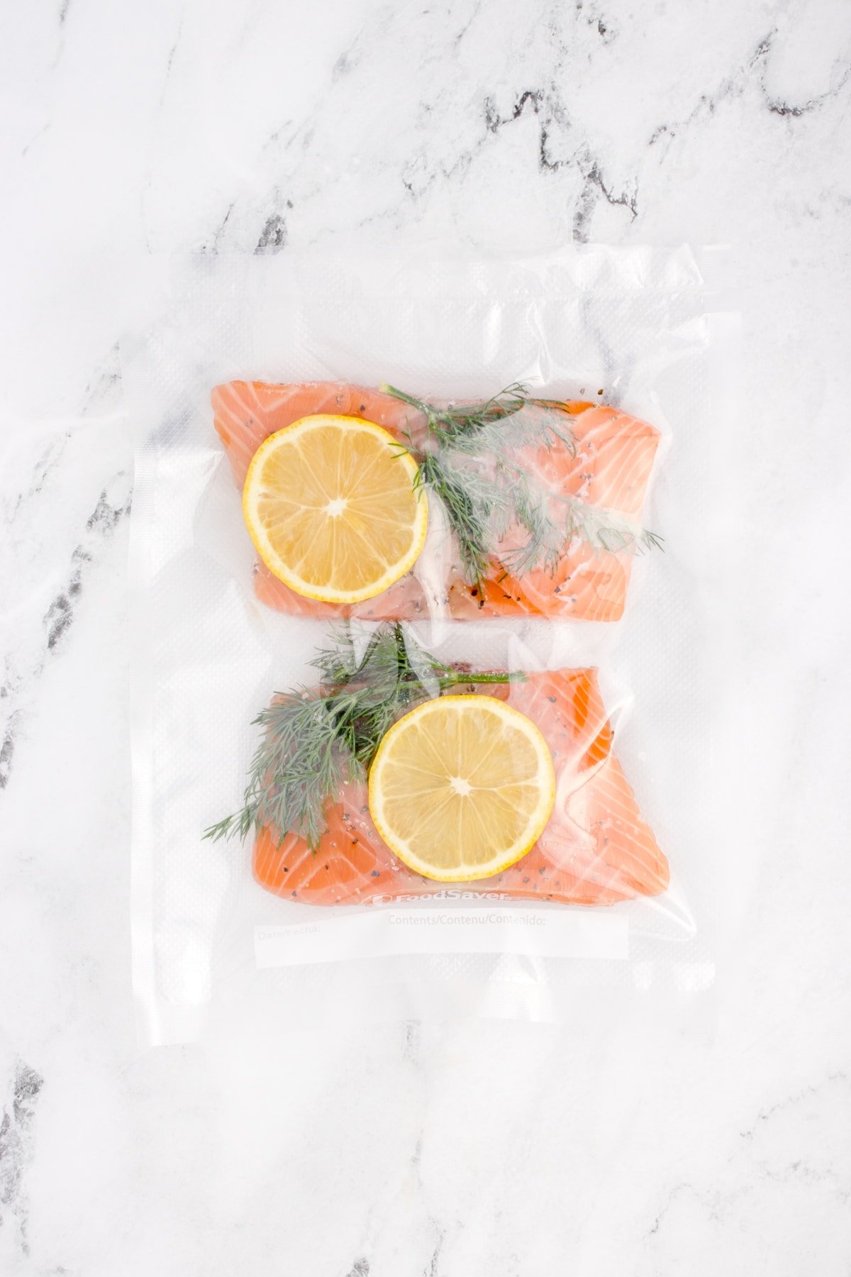 salmon in bag with lemon and dill