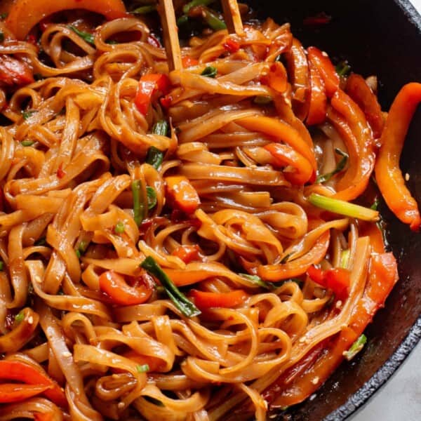 Thai Drunken Noodles feature