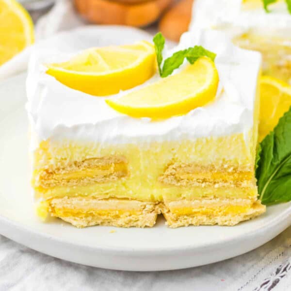 Lemon Ice Box Cake feature