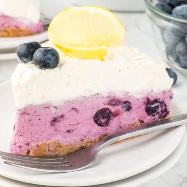 No Bake Blueberry Cream Pie feature