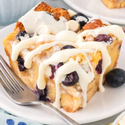 Blueberry Bread pudding feature