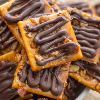 Saltine Cracker Toffee feature