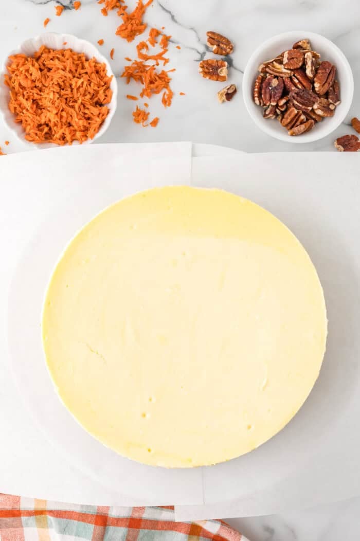 Overhead view of a round cheesecake