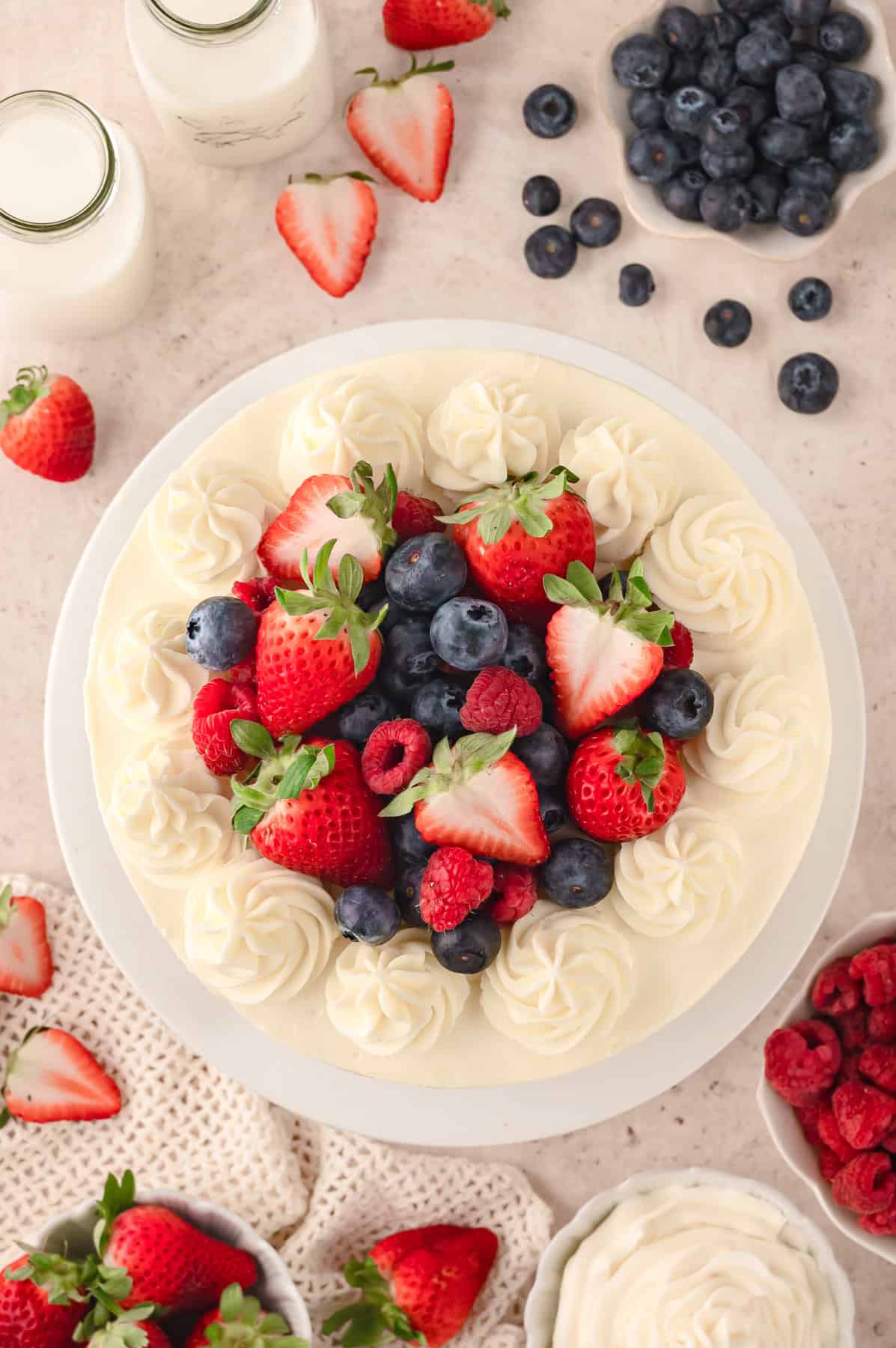 Overhead view of Chantilly cake