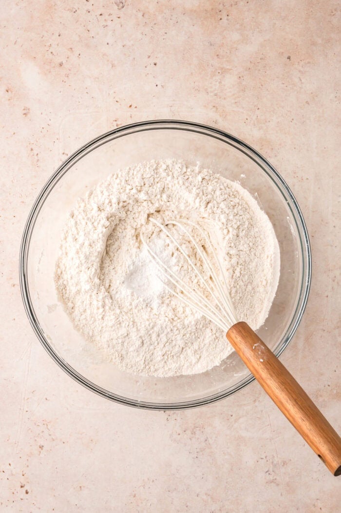 Whisking dry cake ingredients