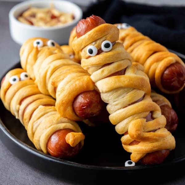 Halloween Mummy Dogs feature