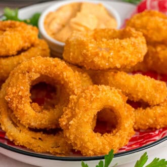 Crispy Onion Rings feature